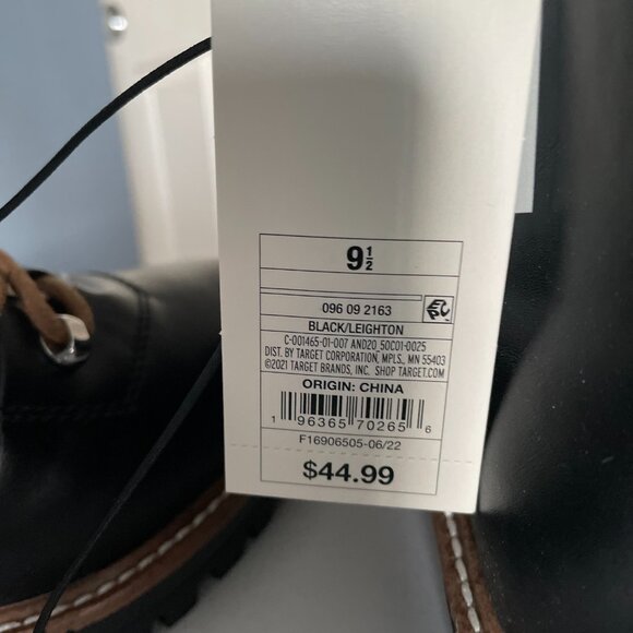 Winter Leighton Boots - Picture 7 of 7